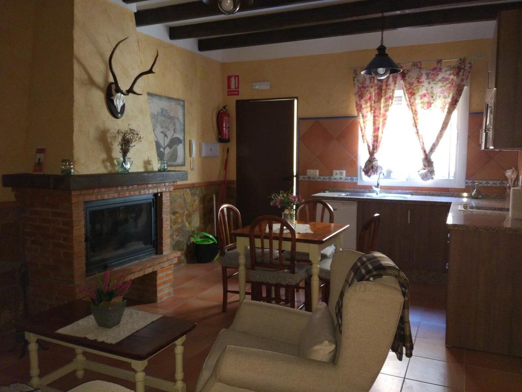 Casa Rural Sierra De Coripe מראה חיצוני תמונה
